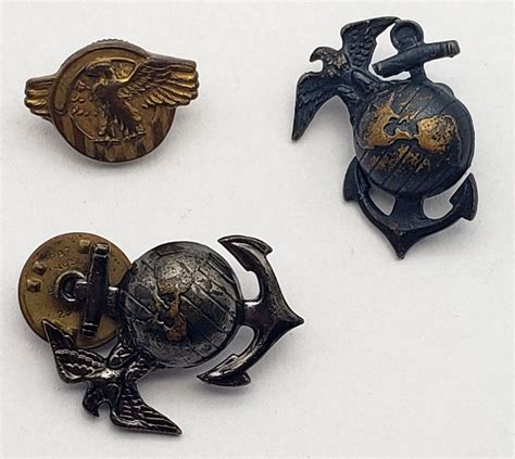 " This even in lapel. . Ww2 lapel pins